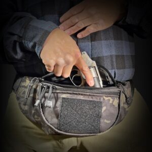 DB Defender shown in MultiCam Black.